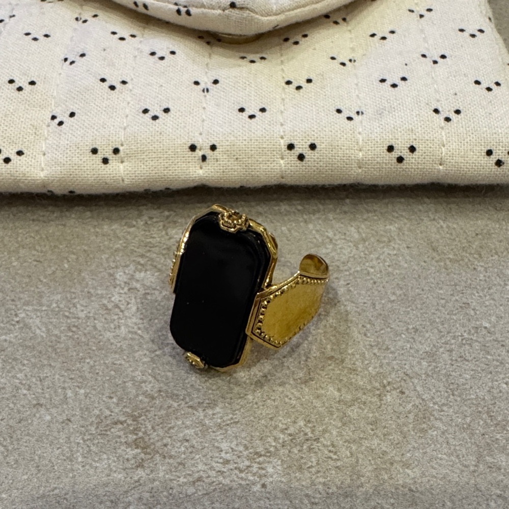Sezane Black and Gold Ring